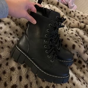 Unionbay Combat Boot